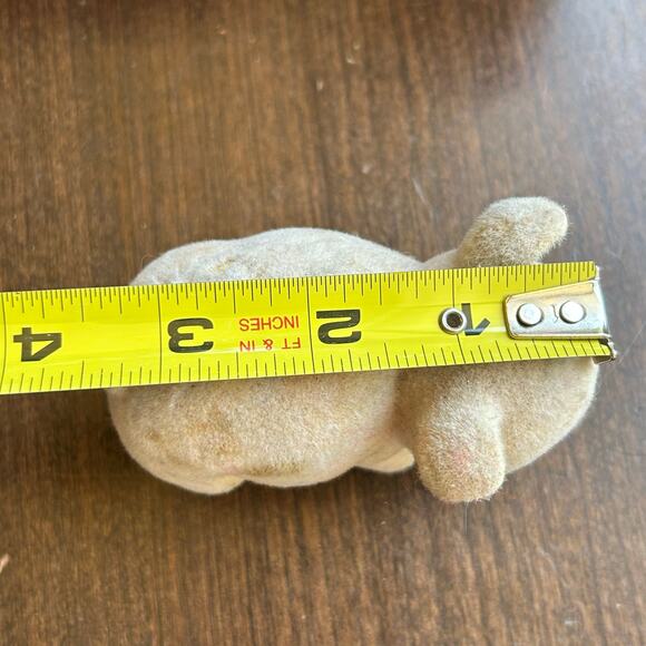 Vintage Japan Josef Originals Flocked Piglet Kitschy Cute Piggy Pig  Cream Color - Picture 8 of 8